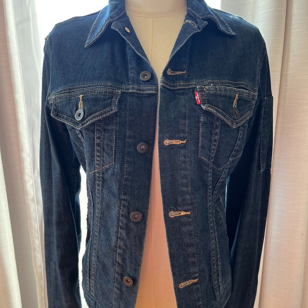 Levi's Dark Denim Trucker Jacket - Small Excellent Condition